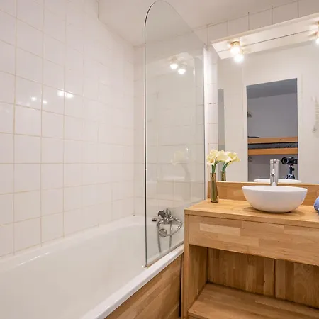 Neves 150 By Interhome Appartement Val Thorens