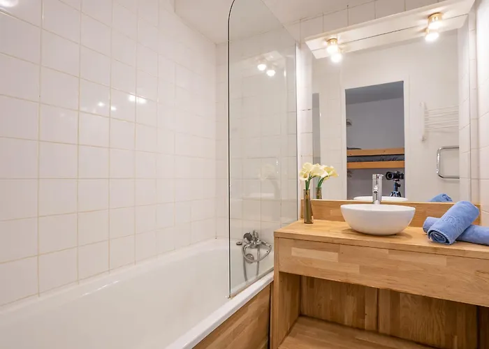 Neves 150 By Interhome Appartement Val Thorens